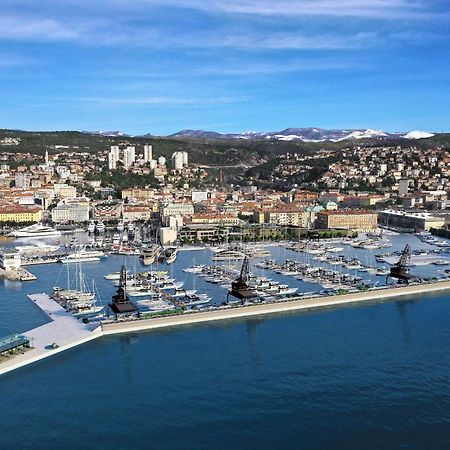Apartment Jasna With Breathtaking Sea View, Terrace And Free Parking Hreljin Bagian luar foto